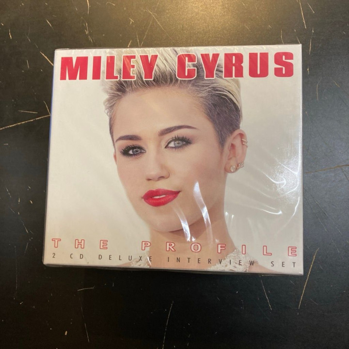 Miley Cyrus - The Profile (deluxe interview set) 2CD (avaamaton) -haastattelu-